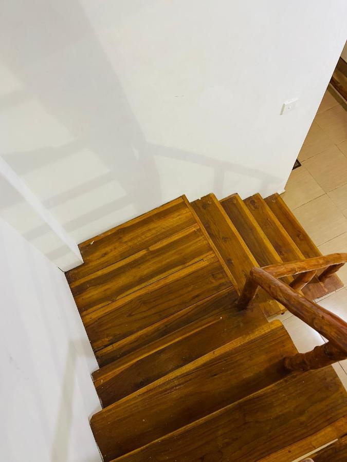New Roy Guest House Калкуда Екстериор снимка